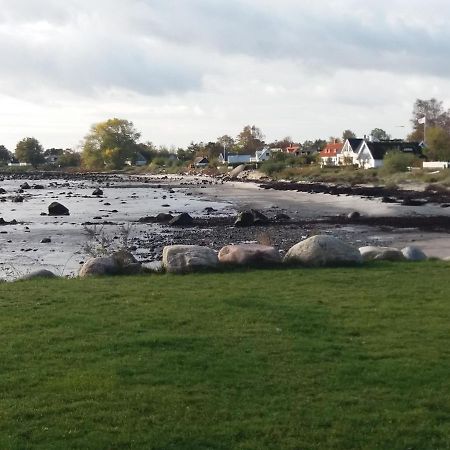 Pensionat Strandhuset I Abbekås Buitenkant foto